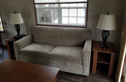 Washago House | Cottage living, resort lifestyle setting, Perfect for family of 4-6 with a dog