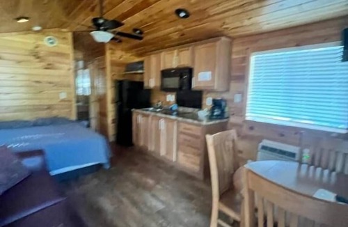 Chocowinity Cabin | Cotton Patch Landing Campground & Marina