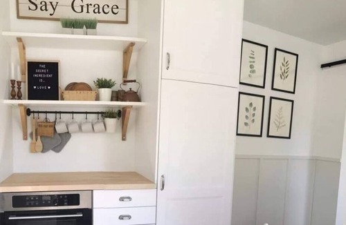 Arden House | Country Home On Henderson