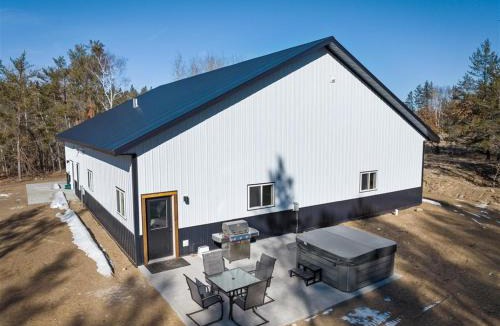 Nisswa House | Courtside Cabin