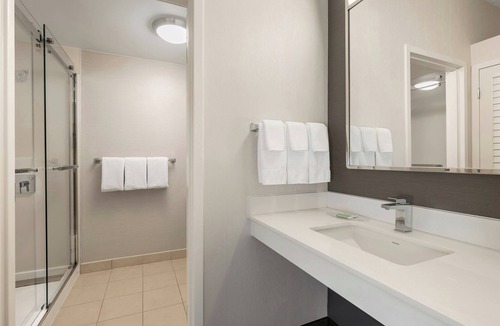 Mendota Heights Hotel | Courtyard by Marriott Minneapolis-St. Paul Airport