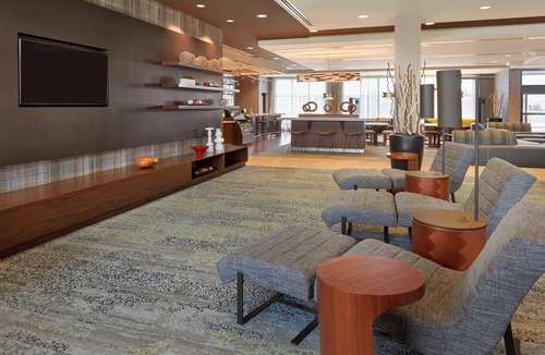 Kingston Hotel | Courtyard by Marriott Kingston Highway 401/Division Street