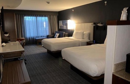 Kingston Hotel | Courtyard by Marriott Kingston