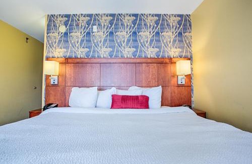 Moorhead Hotel | Courtyard Fargo Moorhead, MN