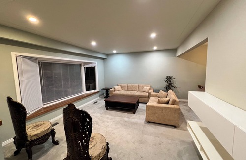 Watertown House | Cozy 3-Bedroom Retreat | Comfortable Stay with Modern Amenities