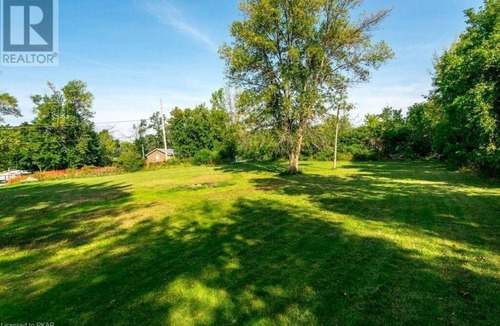 Roseneath Cottage | Cozy 4 Bedroom Cottage with lake views and hot tub