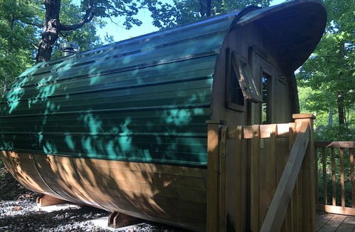 Spring Creek Cabin | Cozy and remote off-grid Cabin - find peace, relax, enjoy nature.