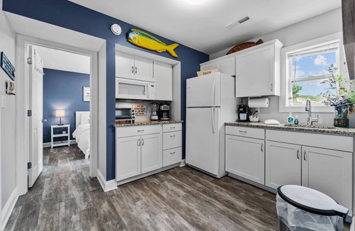 Colington Apartment | Cozy beach get away situated between the ocean and sound. Pet friendly!