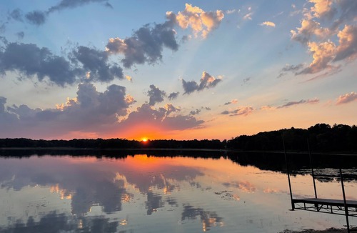 Stacy Cabin | Cozy cabin on a private lake to enjoy year round.