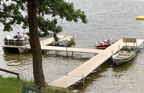 Menahga Cabin | Cozy cabin on amazing 2nd crow wing lake with WiFi, beach