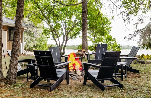 Park Rapids Cabin | Cozy cabin steps from lake with AMAZING view!