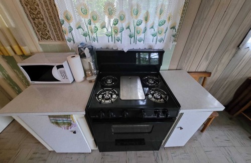 Unorganized Centre Parry Sound Cabin | Cozy Cabin w/2000ft waterfront, 100+ acres to explore