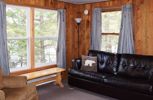 Marcell Cabin | Cozy & Charming Lakeside Cabin W/Deck! Steps to the Lake...