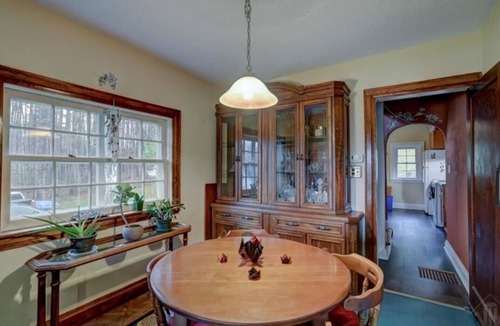 Algonquin Highlands House | Cozy Coach house in the country with a propane fireplace - Monthly