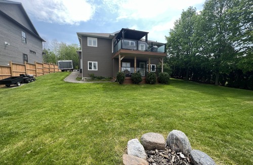 Scugog Cottage | Cozy cottage on the lake Scugog!