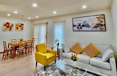 Thorold House | Cozy Entire House