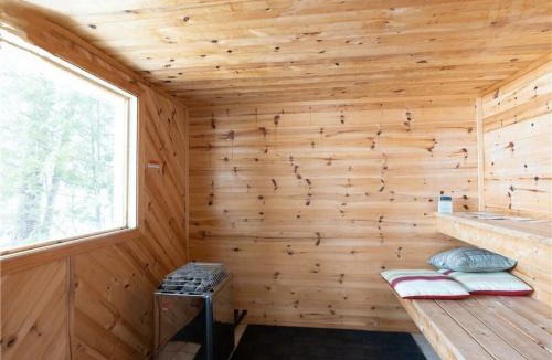 Trent Lakes House | Cozy Escape, Kawarthas Cottage With Sauna