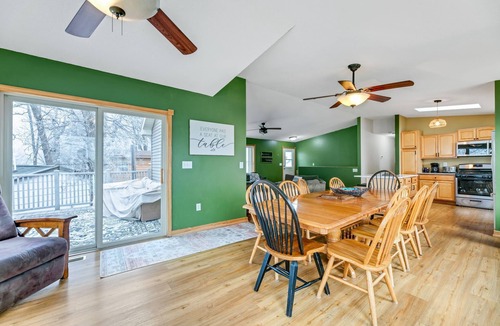 Spicer Cabin | Cozy Family Cabin with beautiful beach and plenty of areas to relax