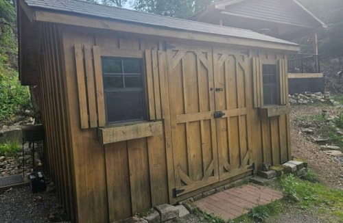 Wollaston Cabin | Cozy Glamping retreat in the forest on our Off grid land.