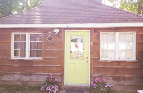 Grand Bend Cabin | Cozy Grand cabins with AC, WiFi, 8 separate bedrooms & baths perfect for groups!