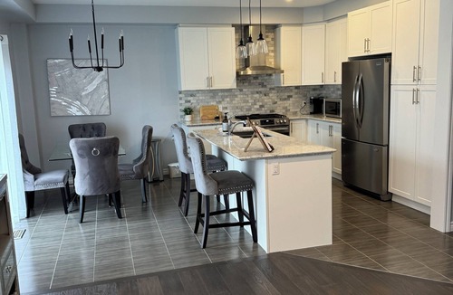 Durham Region House | Cozy home in quiet family-friendly neighbourhood!