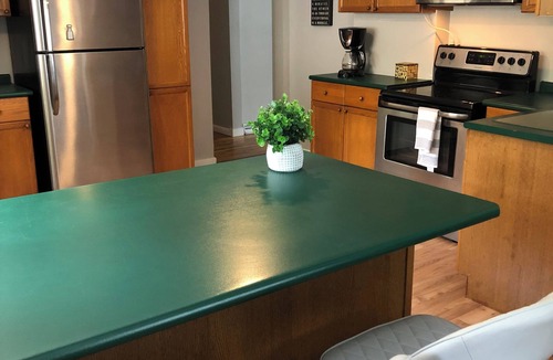 Turkey Point House | Cozy Home near the Beach, with Hiking & Biking Trails, Wineries & Ziplinesnn