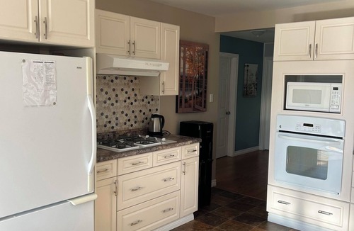 Iroquois Falls House | Cozy in Iroquois Falls