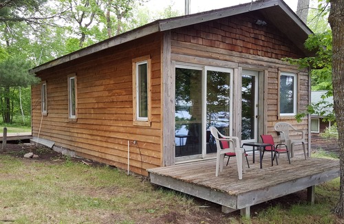 Emily Cabin | Cozy Lake Front Cabins For A Wonderful Summer, Fall and Winter fun Get Away!n