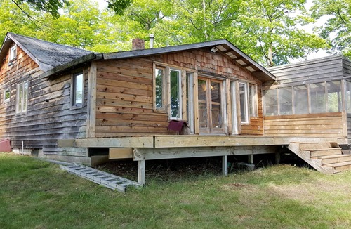Emily Cabin | Cozy Lake Front Cabins perfect for summer, fall and winter