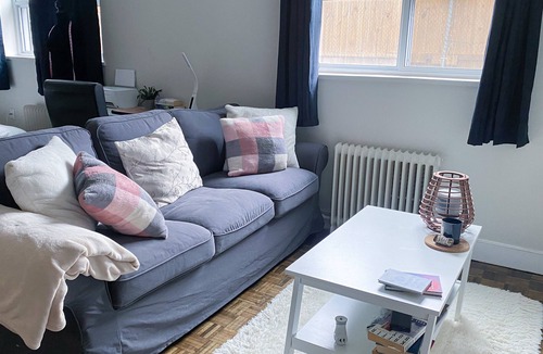 Downsview Apartment | Cozy Minimalist Apartment w/parks, lakes and rivers nearby