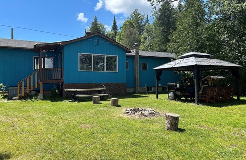 Madawaska Valley House | Cozy, modern cottage lots of space, perfect waterfront for swimming/water fun!