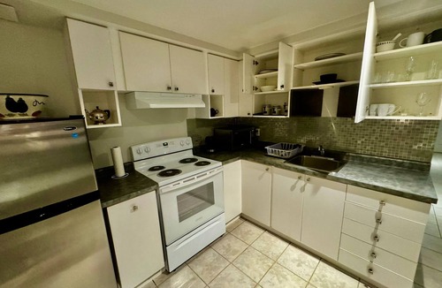 East Credit Apartment | Cozy Morden Basement Suite apartment in Heart of Mississauga.