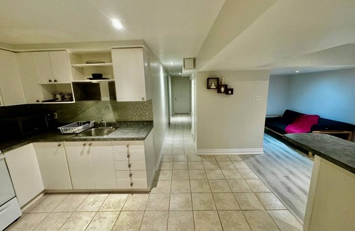 East Credit Apartment | Cozy Morden Basement Suite apartment in Heart of Mississauga.