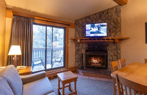 Banff Condo | Cozy Mountain Chalet with Loft | Hot Pools Access!