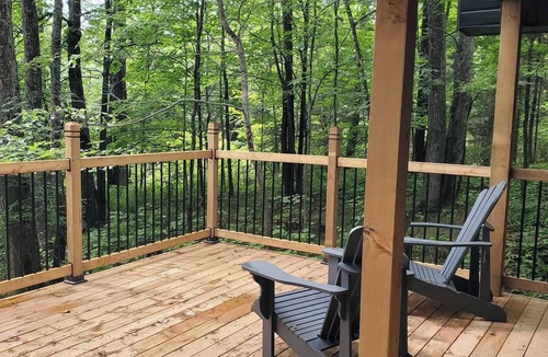 Magnetawan Cottage | Cozy North Loft on Lake Cecebe. Tranquility above Muskoka at Rockwynn Cottages