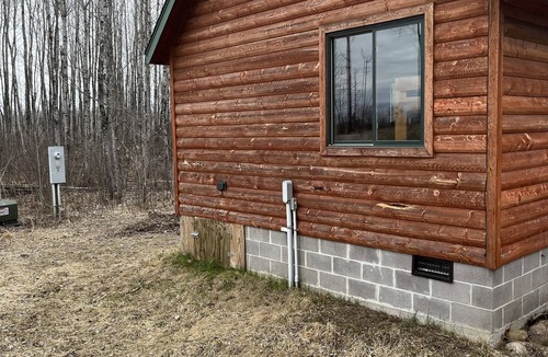 Barnum Cabin | Cozy Northern MN Cabin with Porch!