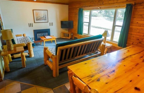 Puposky Cabin | Cozy Northwoods Retreat - Steps from Private Beach