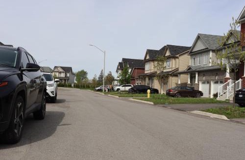 Thorold Apartment | Cozy place, 15 min to Niagara Falls & USA border.