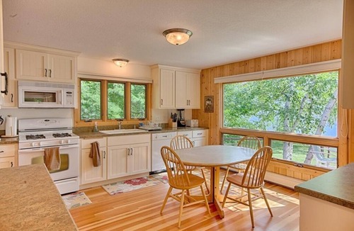 Aitkin House | Cozy retreat on TWO Lakes for the price of one! 4 beds 3 baths + sauna