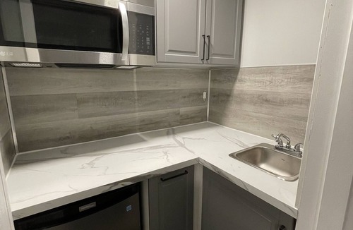 Durham Region Apartment | Cozy studio in the heart of the city