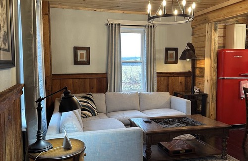 Oro-Medonte Ski Chalet | Cozy, stylish, century home located just steps from Mount St Louis ski hill!