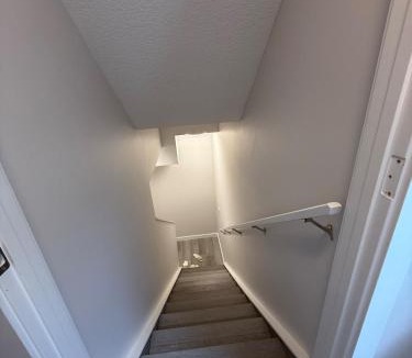 Calgary Apartment | Cozy Suite