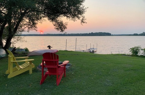 North Port Cottage | Cozy Waterfront Place living. Private boat launch ramp and nice dock