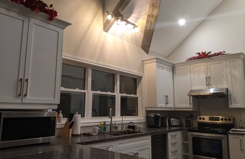 Georgian Bay Cottage | Crooked Bay Family Private Lakeside Cottage