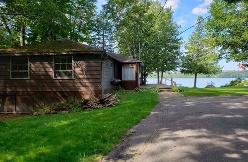 Marmora Cottage | Crowe Lake Cottage