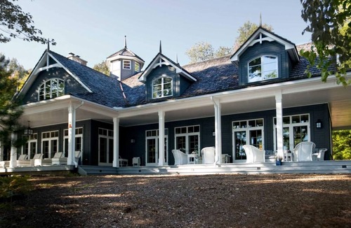 Lake of Bays Cottage | Custom Built 5 brdm, 4 bath on Lake of Bays! Sandy Beach! Boathouse! SW Exposure