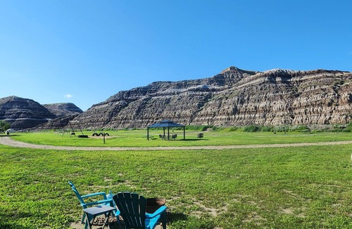 Rosedale Cabin | #D4 Badlands Bunker Dome-1 Queen bed -Pet friendly