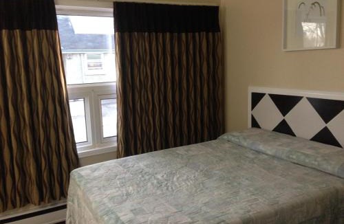 Paris Hotel | Davidson Motel