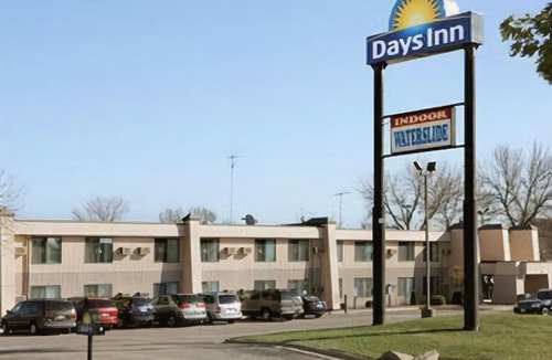 St. Cloud Hotel | Days Inn by Wyndham St Cloud