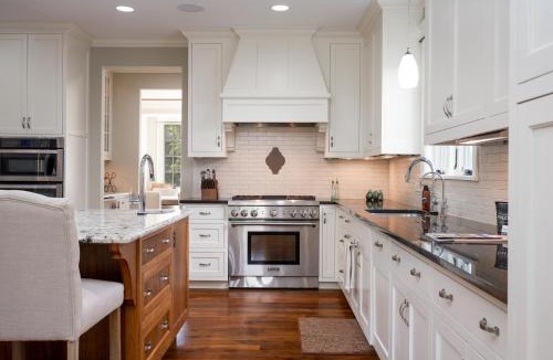 Cedar-Isles-Dean Villa | Dean Parkway Estate